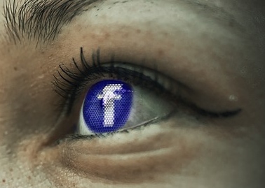 Proč jsou videoreklamy na Facebooku tak efektivní