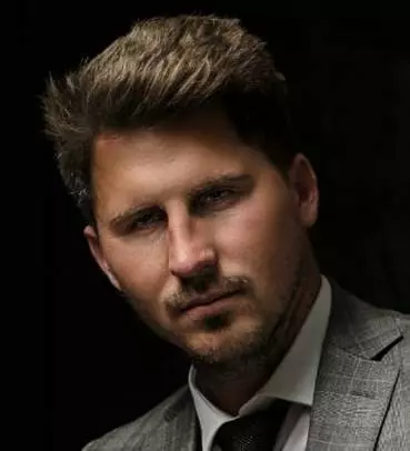 Daniel Fibinger Daniel Fibinger